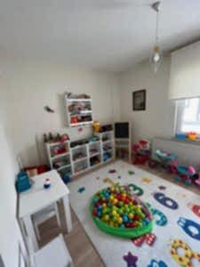 Psikolojik Danışman Hıdır Can | Bakı Psikolog